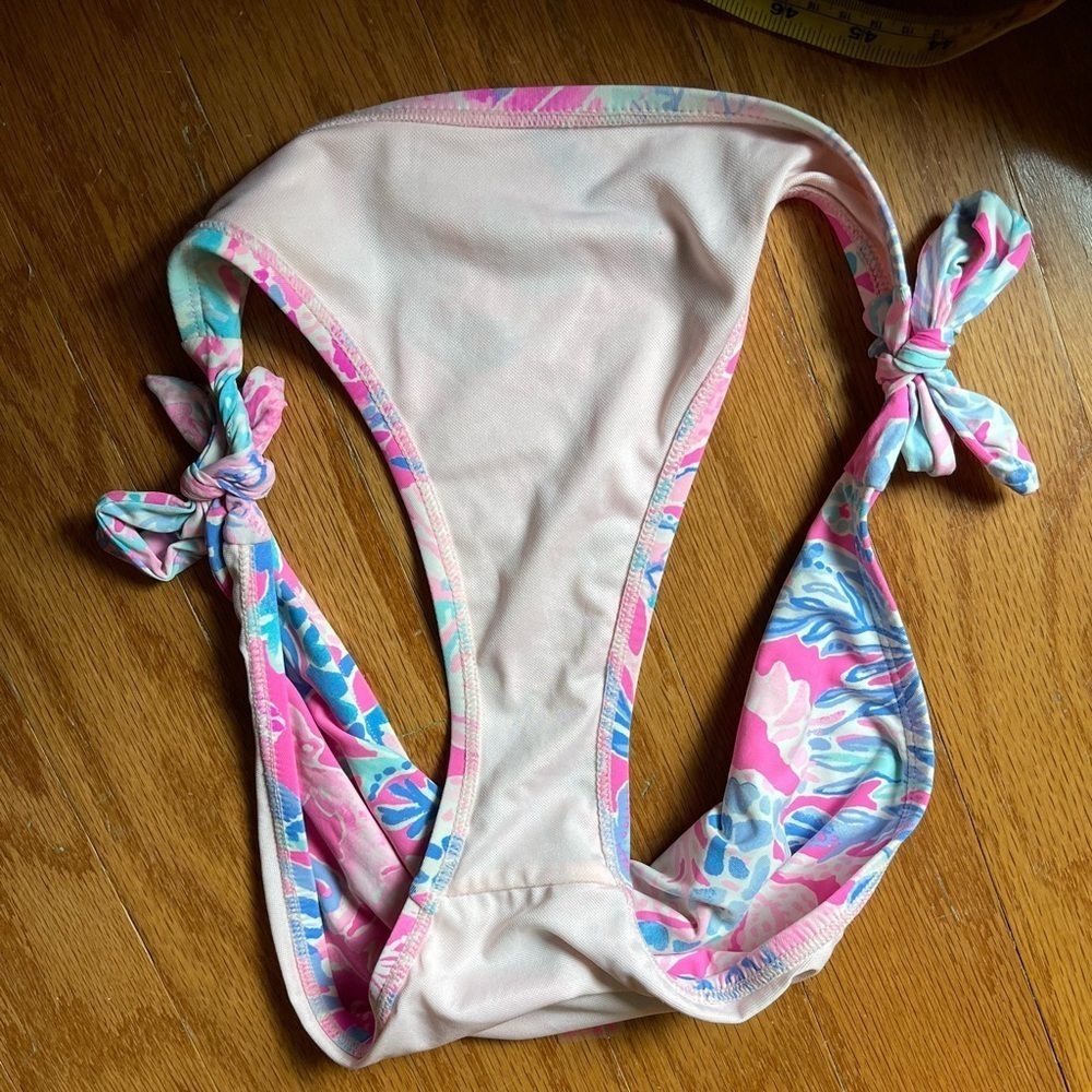Lilly Pulitzer Bikini Bottom Size 10 - Picture 4 of 4